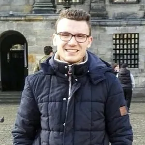 Romain - Prof de maths - Valbonne (Sophia antipolis)