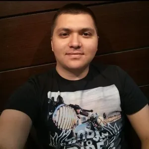 Rodrigo - Professor de piano - Manaus