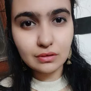 Veenu - Geography tutor - Delhi