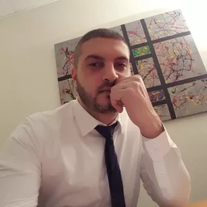Marc - Prof d'initiation informatique - Genève