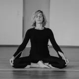 Marjorie - Prof de yoga -