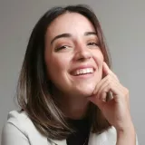 Olívia - Prof de vocabulário - inglês - Jardim Terramérica II