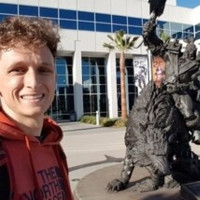 Ex-Blizzard game developer with 9+ years of experience gives programming and design lessons