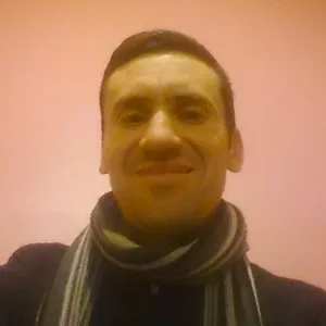 Hocine - Prof d'arabe - Tours-sur-Marne