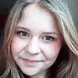Julia - Französischlehrerin - Frankfurt