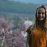 Larissa - Französischlehrerin - Stuttgart