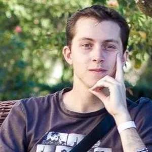Julien - Prof de maths - Paris