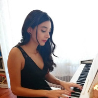 Marmara Üniversitesi  Mezunu Müzik Öğretmeni'nden Yüz yüze ya da Online seçenekli Piyano dersi! :) Tek şart çok çalışmak :)