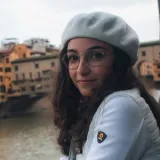 Asya - Insegnante di chimica - Pisa