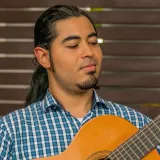 Andres Felipe - profesor de guitarra acústica - Ibagué