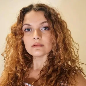 Joyce - Prof de biologia - Jardim Santa Emilia