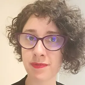 Roxane - Prof de diététique - Tours