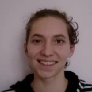 Lucie - Prof de portugais - Bazeilles