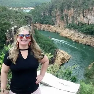 Viviane - Prof de matemática - Guaratiba