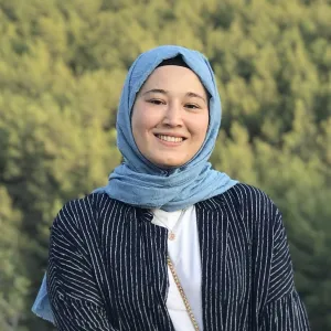 Elif Zeynep - Fen bilimleri öğretmeni - 