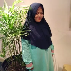 Ananda Rosliana - Guru biologi - Jakarta