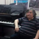 Gustavo - Profesor de piano - Santiago