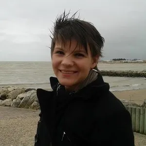Charlotte - Prof de maths - Poitiers