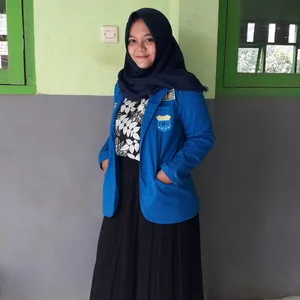 Adilla - Guru bimbingan sekolah - Kecamatan Kota Kediri