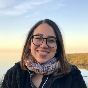 Raysa - profesor de portugués brasileño - Sáenz Peña