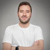 Sergio Alexander - profesor de diseño gráfico - Bogotá