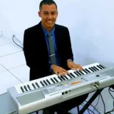 Tawan - Prof de viola - Jacaré