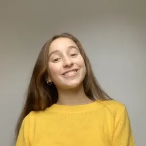 Anissa - Klavierlehrerin - Bremen