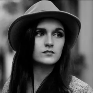 Claire - Prof d'aide aux devoirs - Paris