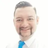 Hugo - profesor de lectura - Charapan