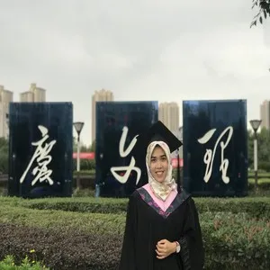 Ulfiya - Guru bahasa mandarin - DKI Jakarta