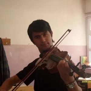 Aykut - Piyano öğretmeni - Muğla