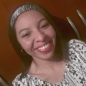 Luana - Professor de escrita criativa - Regente Feijó