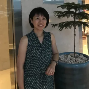 知念 - 教授 タイ語 - 