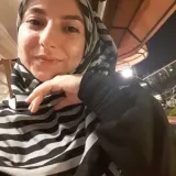 Ayşenur - Almanca öğretmeni - 