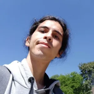 Brayan - Profesor de encuadernación - 