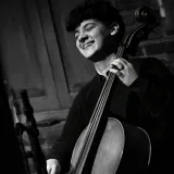 Sam - Profe de violonchelo - Centro Histórico