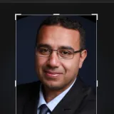 Achraf - Prof de management et gestion d'entreprise - Paris