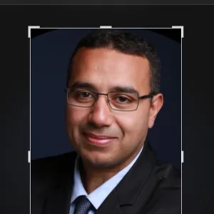 Achraf - Prof de management et gestion d'entreprise - Paris