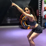 Carolina - profesor de circo - Madrid