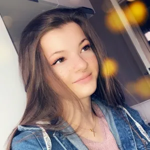 Laure - Prof de montage vidéo - Thionville
