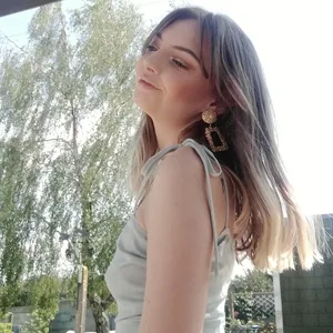 CHLOE - Prof de fle - français langue étrangère - Rezé