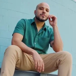 Dario - Prof de edição de vídeo - Rio Vermelho