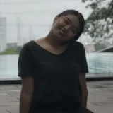 Vini Tri - Guru bahasa inggris - Palembang