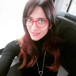 Esra - Pilates öğretmeni - 