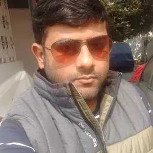 Anmol - Physics tutor - Muzaffarpur