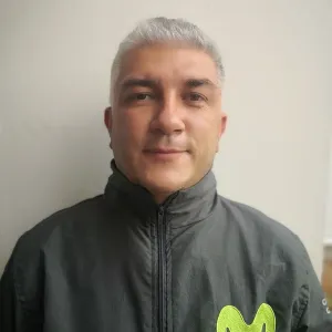 Alirio - Profe de reparación de computadores - Bogotá