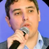Vinicius - Prof de escrita criativa - Santo Antônio