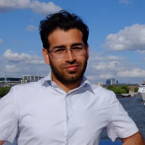 Saqib - Prof d'anglais - Châtillon