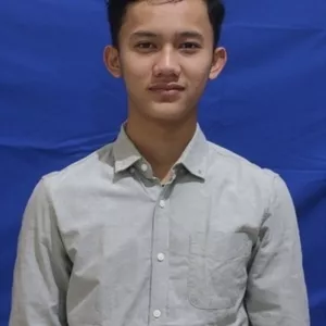 Ismijz - Guru bulu tangkis - Semarang