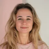 Inés - profesor de francés - Marpequeña